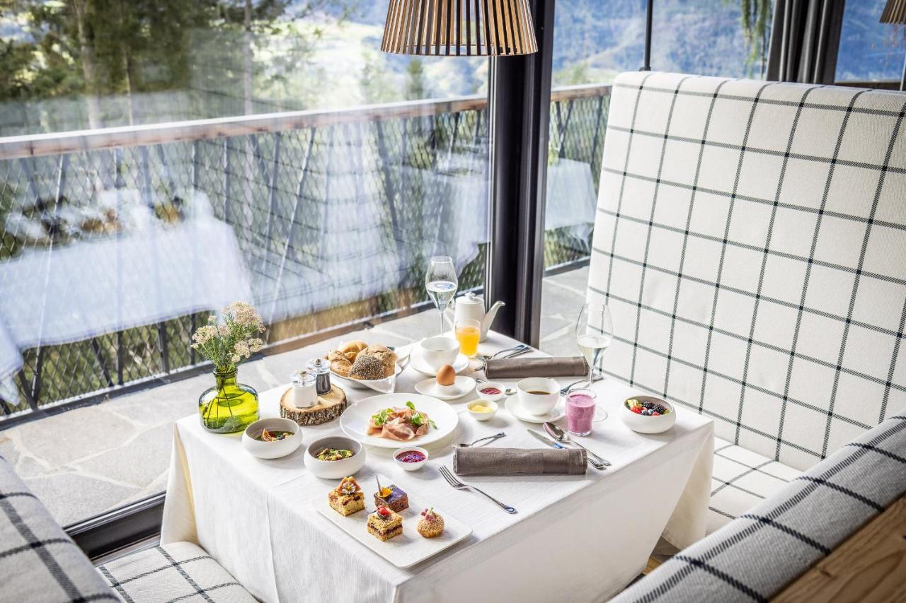 My Arbor - Dolomites Hotel Bressanone Exterior foto Breakfast at the Hotel