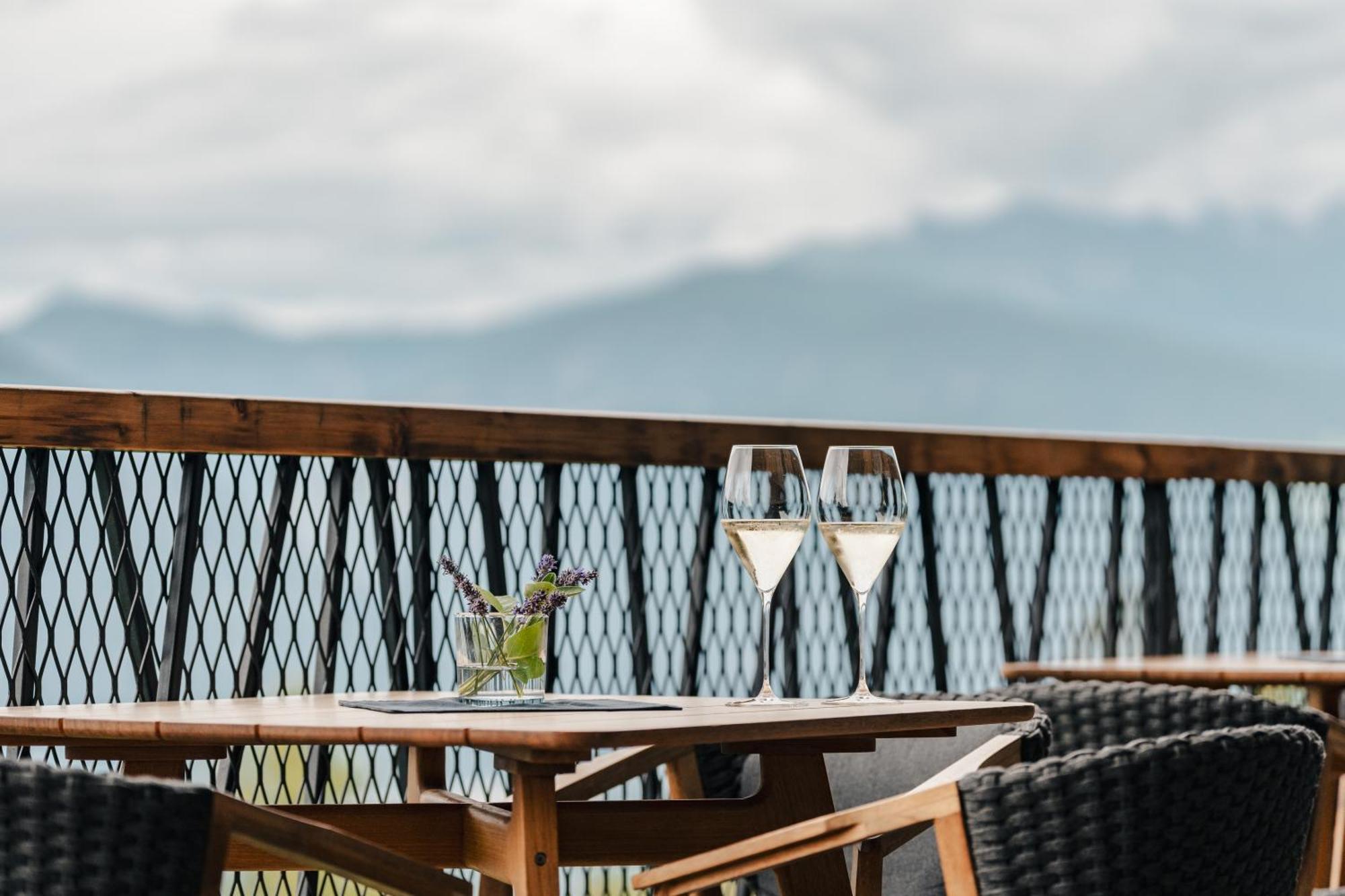 My Arbor - Dolomites Hotel Bressanone Exterior foto The restaurant